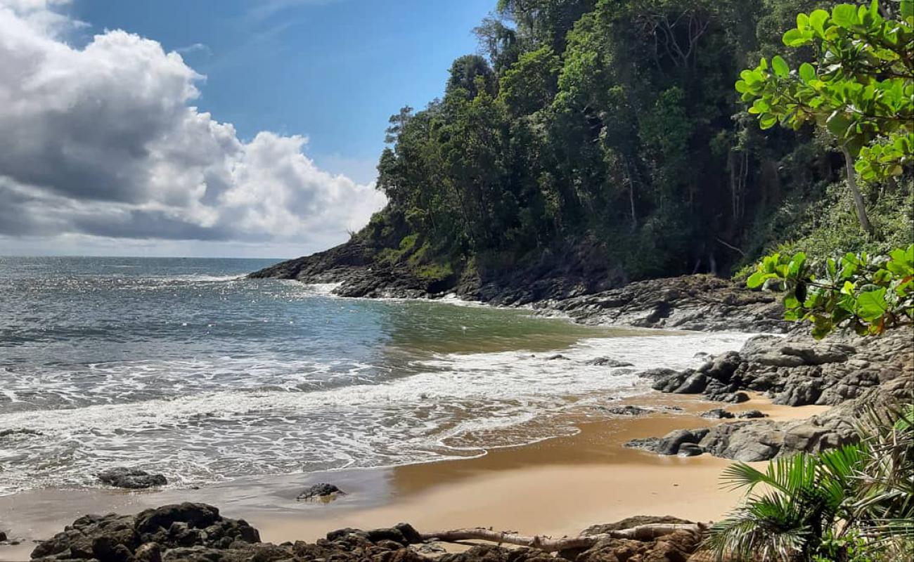 Photo de Praia do Siriaco avec sable lumineux de surface