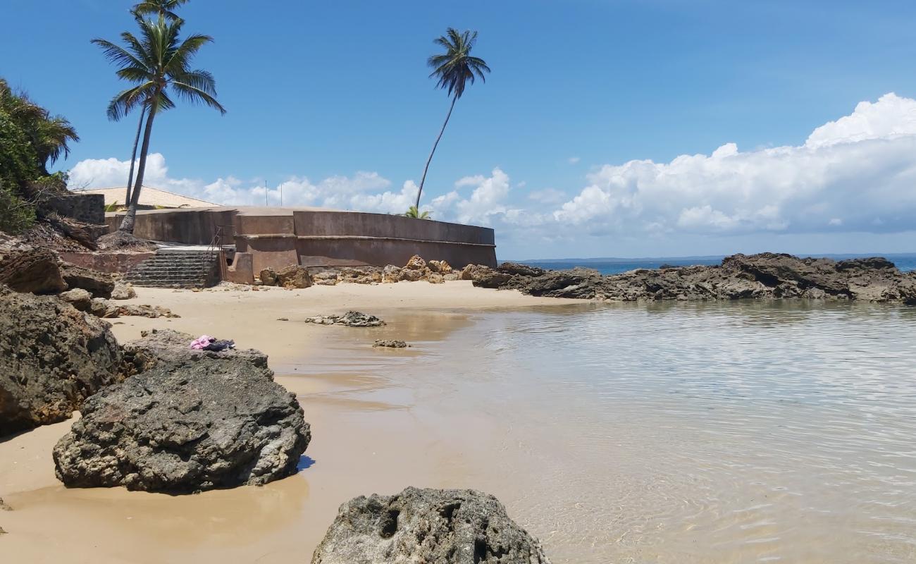 Photo de Praia do Mirante avec sable beige de surface