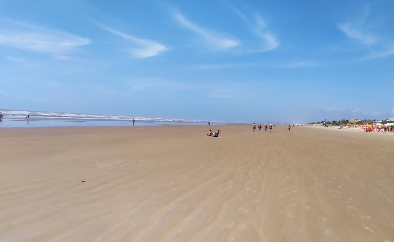 Photo de Praia da Costa avec sable fin et lumineux de surface