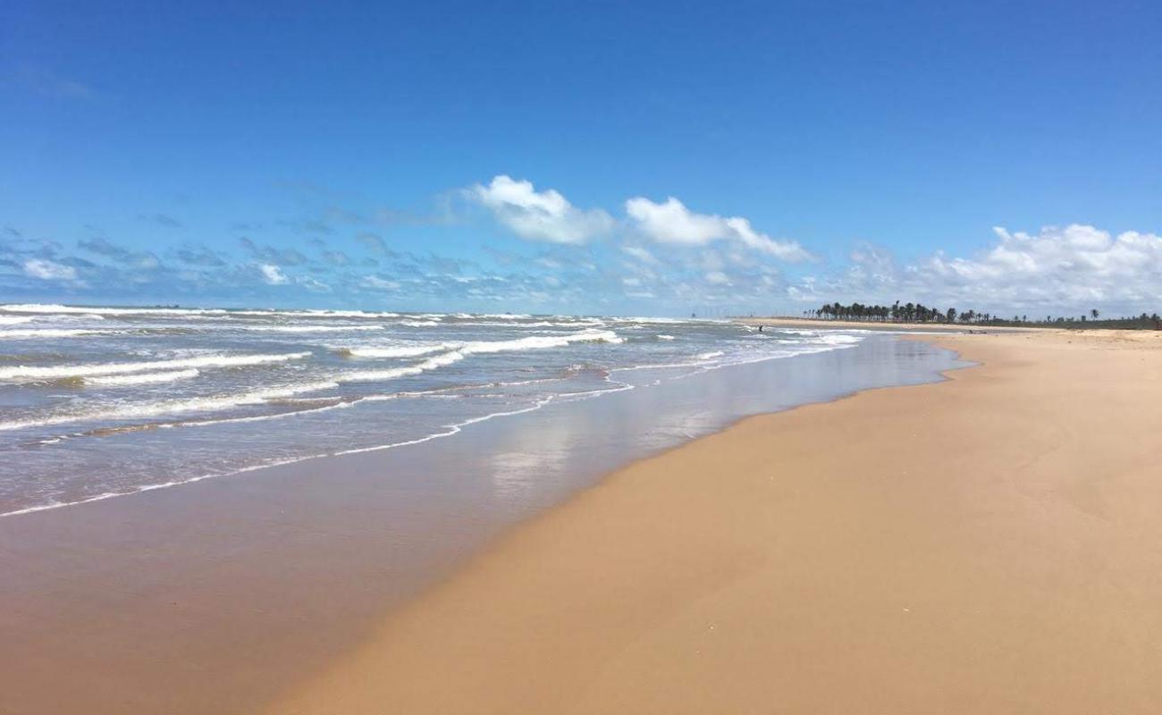 Photo de Praia de Pirambu avec sable beige de surface