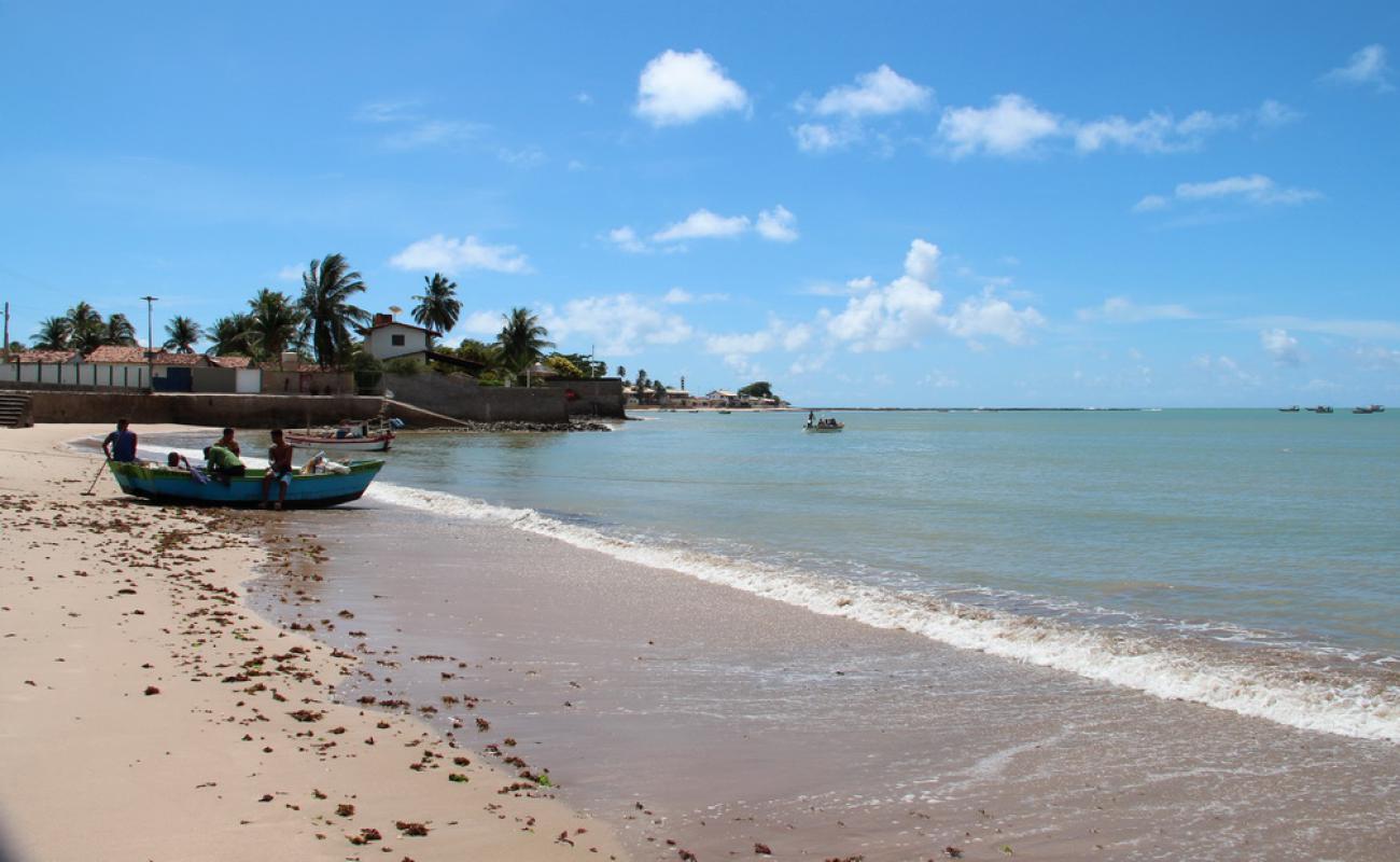 Photo de Praia de Batel avec sable lumineux de surface