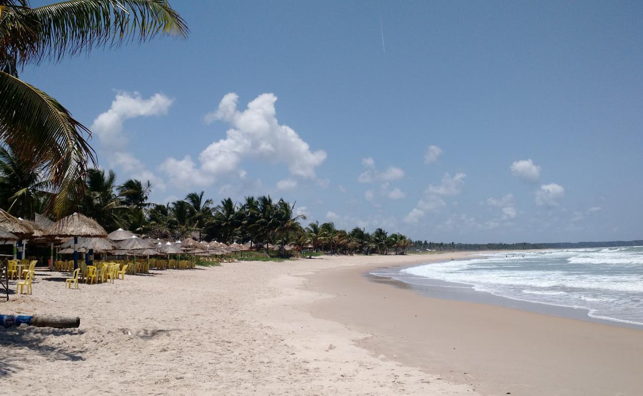 Photo de Plage de Lagoa do Pau avec sable lumineux de surface