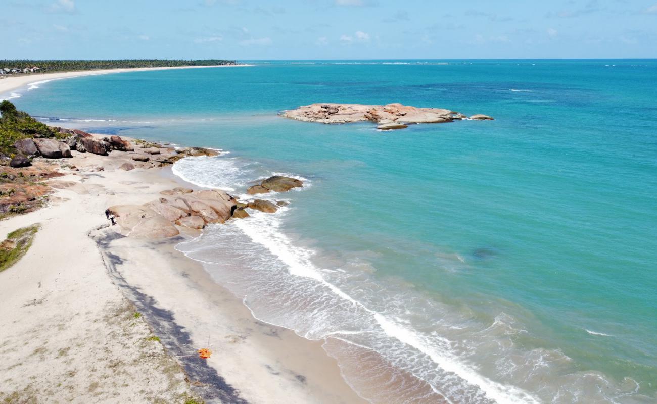 Photo de Praia do Porto avec sable lumineux de surface