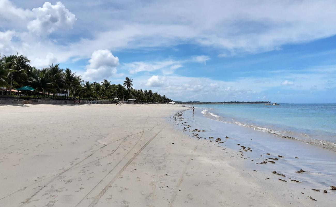 Photo de Praia das Campas avec sable lumineux de surface