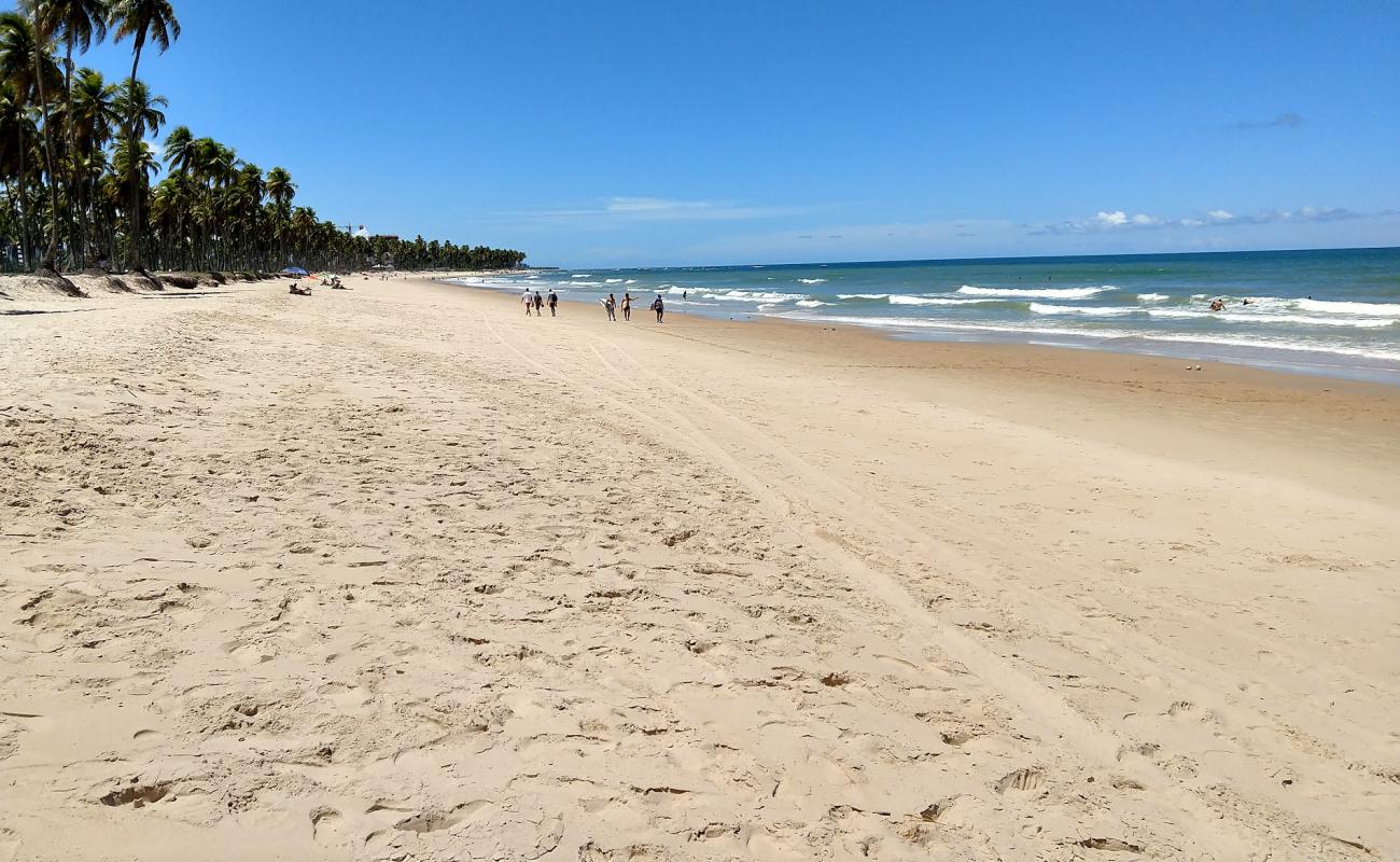 Photo de Praia do Paiva avec sable beige de surface