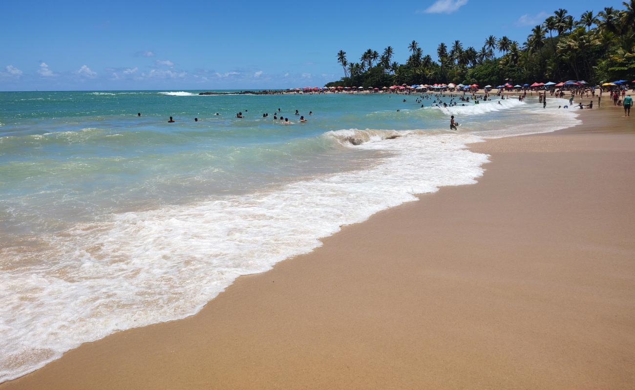 Photo de Prainha de Coqueirinho avec sable fin et lumineux de surface