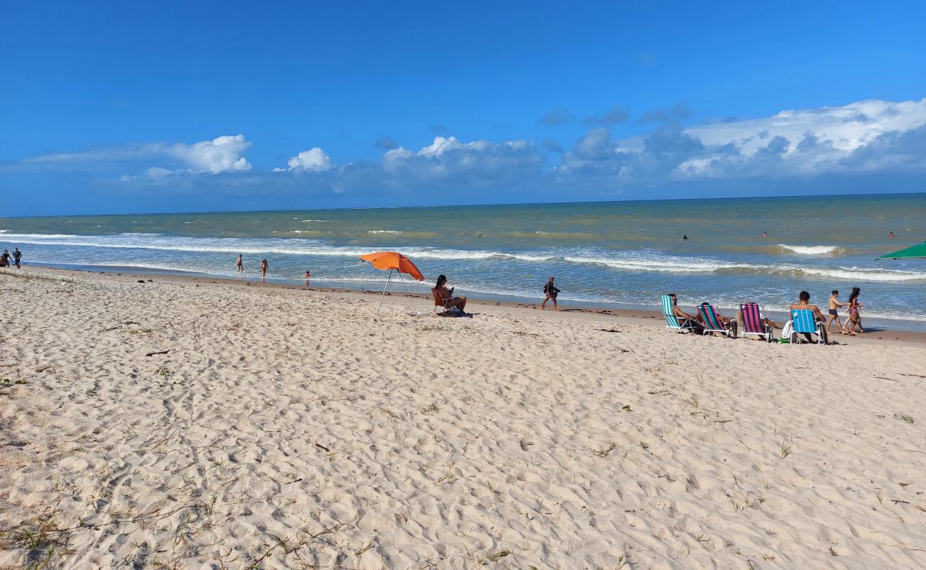 Photo de Praia do Jacare avec sable beige de surface