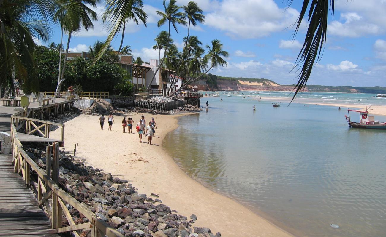 Photo de Praia de Pipa avec sable beige de surface