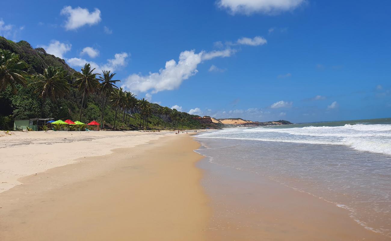 Photo de Enseada do Madeiro avec sable beige de surface