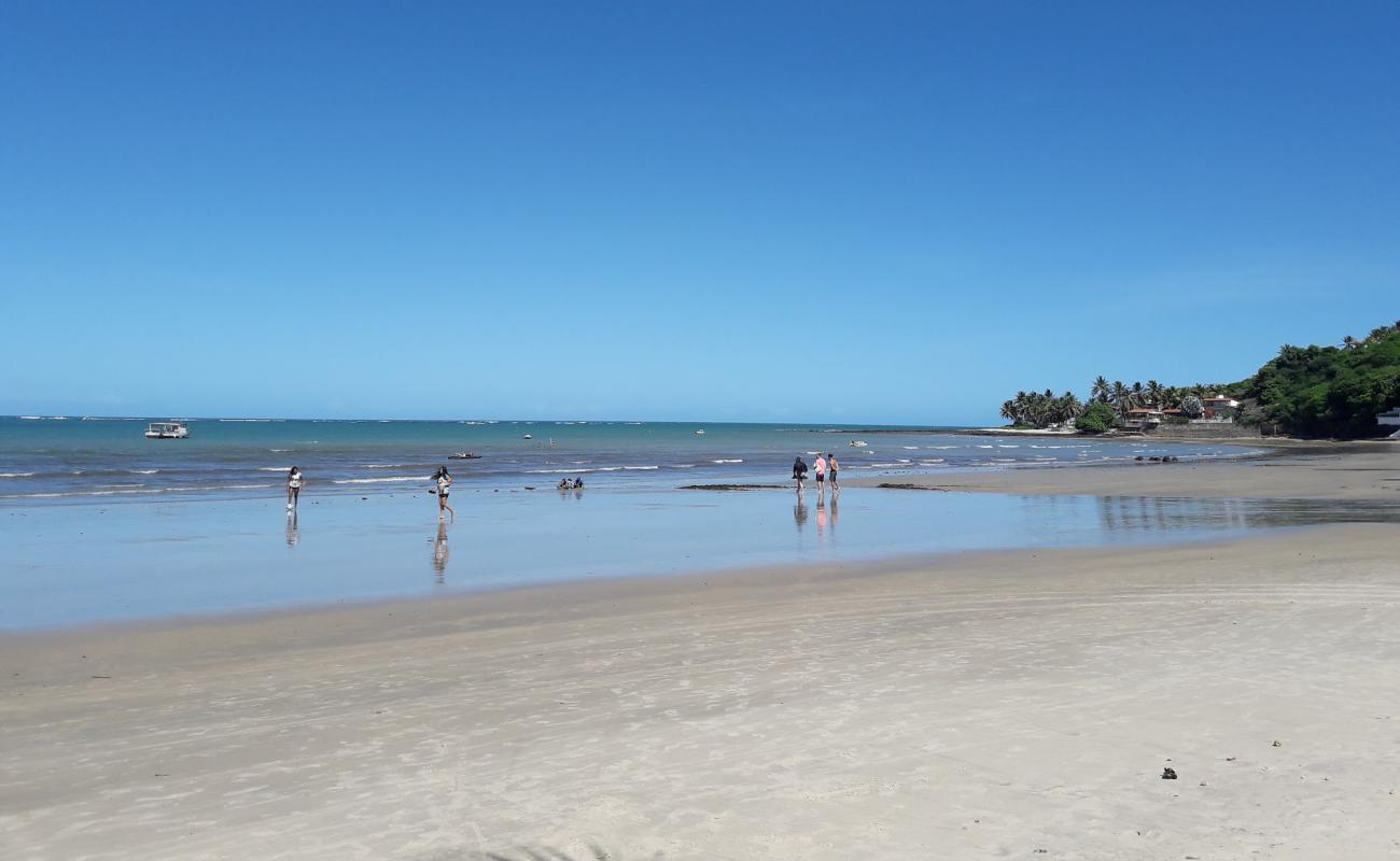 Photo de Plage de Pirangi do Sul avec sable beige de surface
