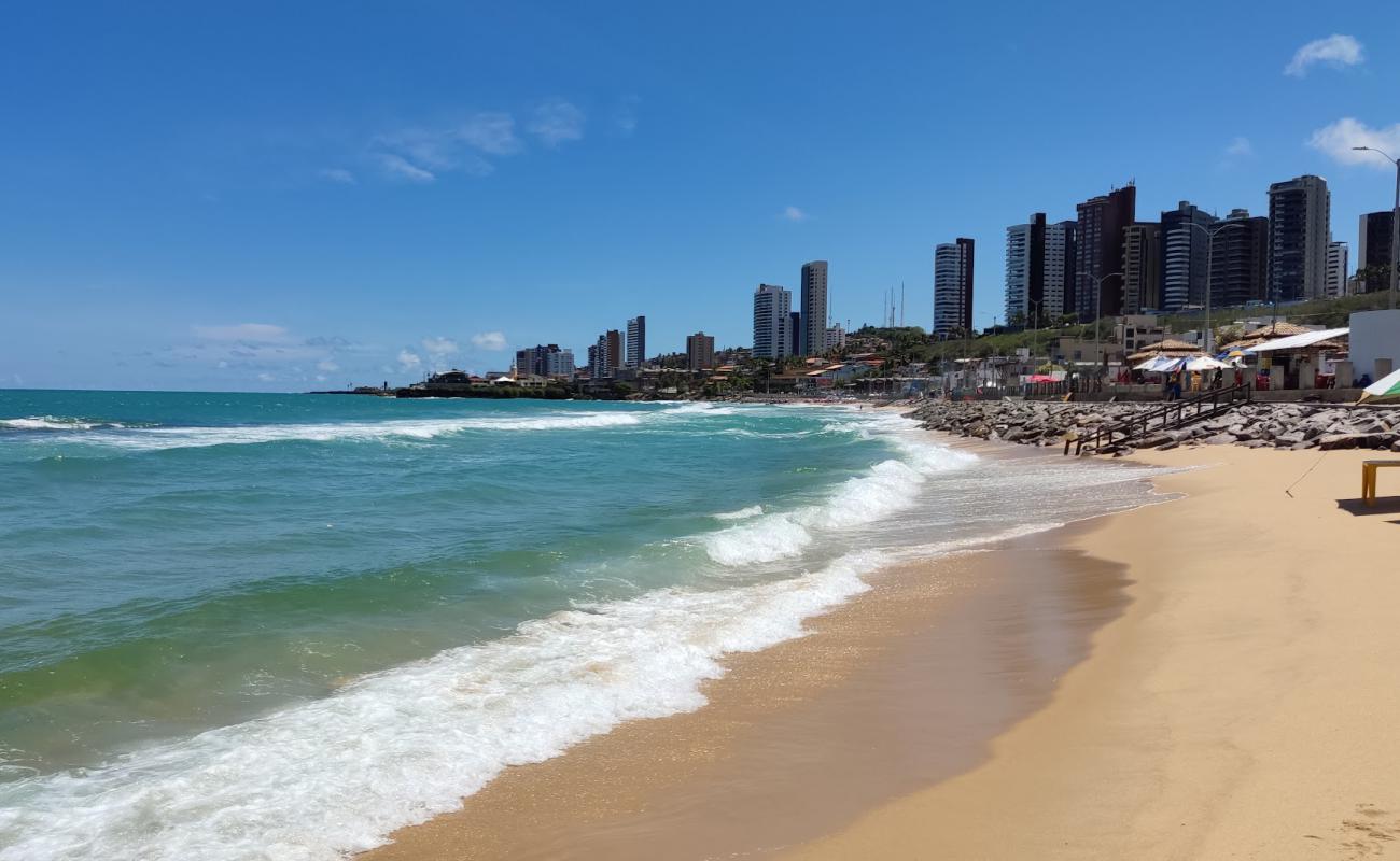 Photo de Plage des Artistes avec sable beige de surface