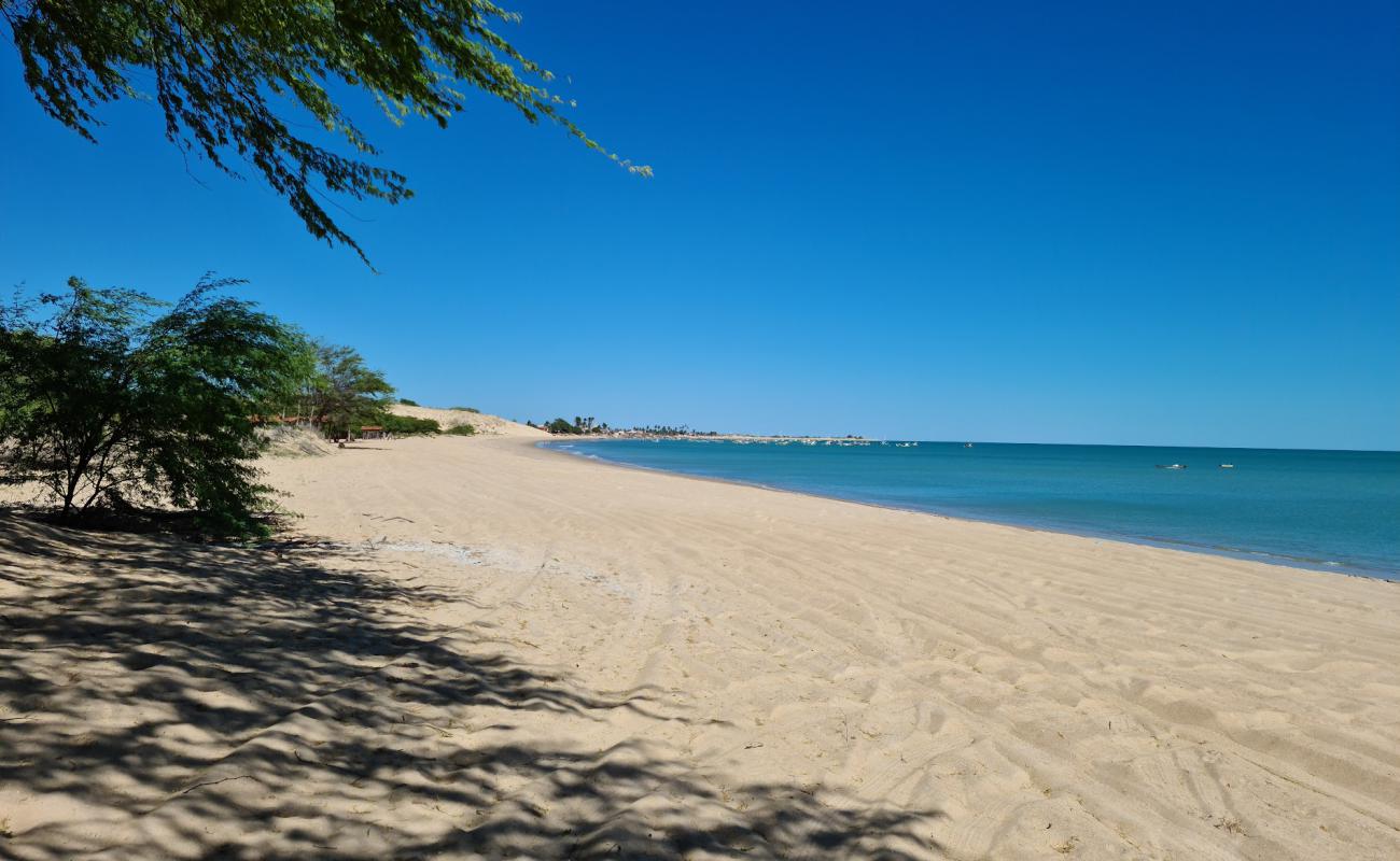 Photo de Plage de Caicara avec sable fin et lumineux de surface