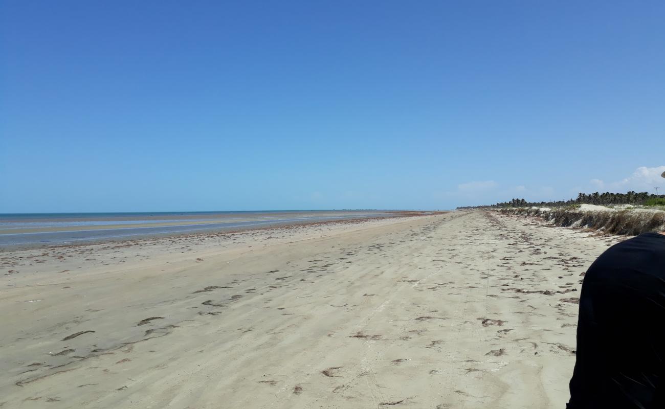 Photo de Plage de Placa avec sable lumineux de surface