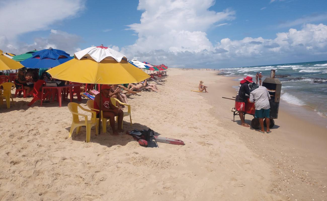 Photo de Praia de Aguas Belas avec sable beige de surface