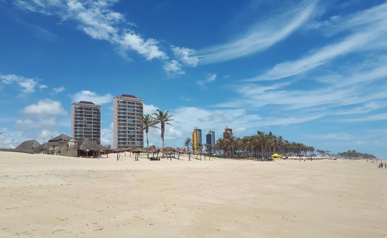 Photo de Plage de Future avec sable beige fin de surface