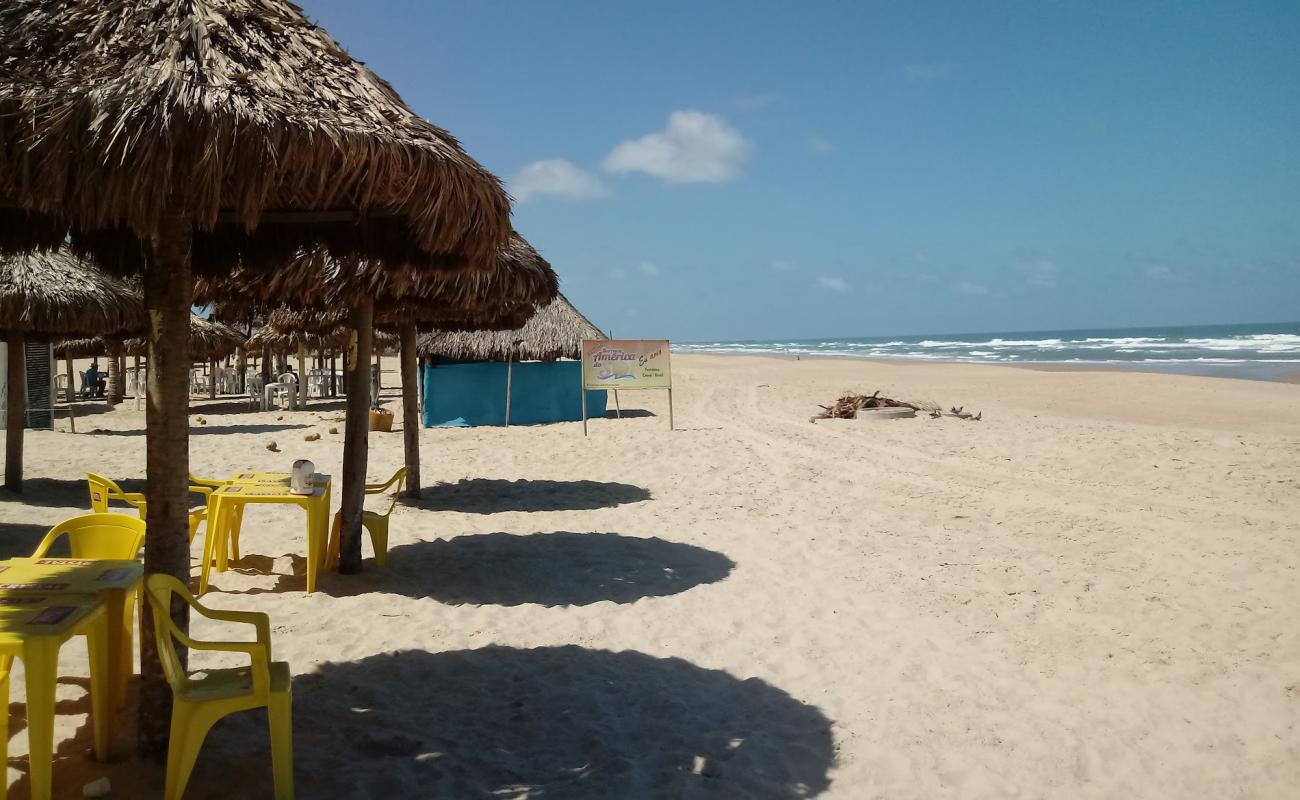 Photo de Plage de Mucuripe avec sable beige fin de surface