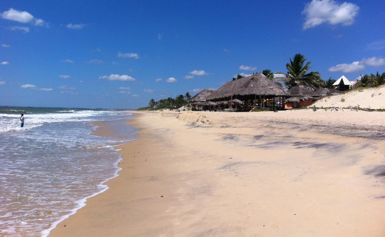 Photo de Praia de Barra Do Cauipe avec sable lumineux de surface