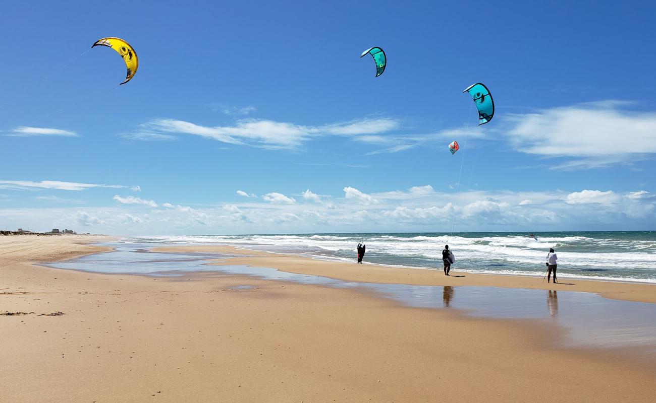 Photo de Praia do Taiba avec sable beige de surface