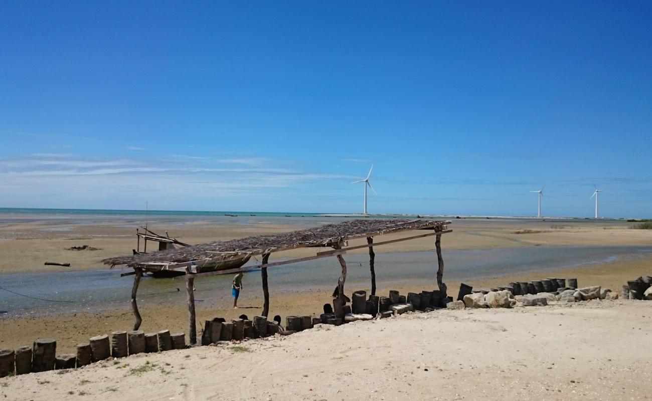 Photo de Praia das dunas avec sable lumineux de surface