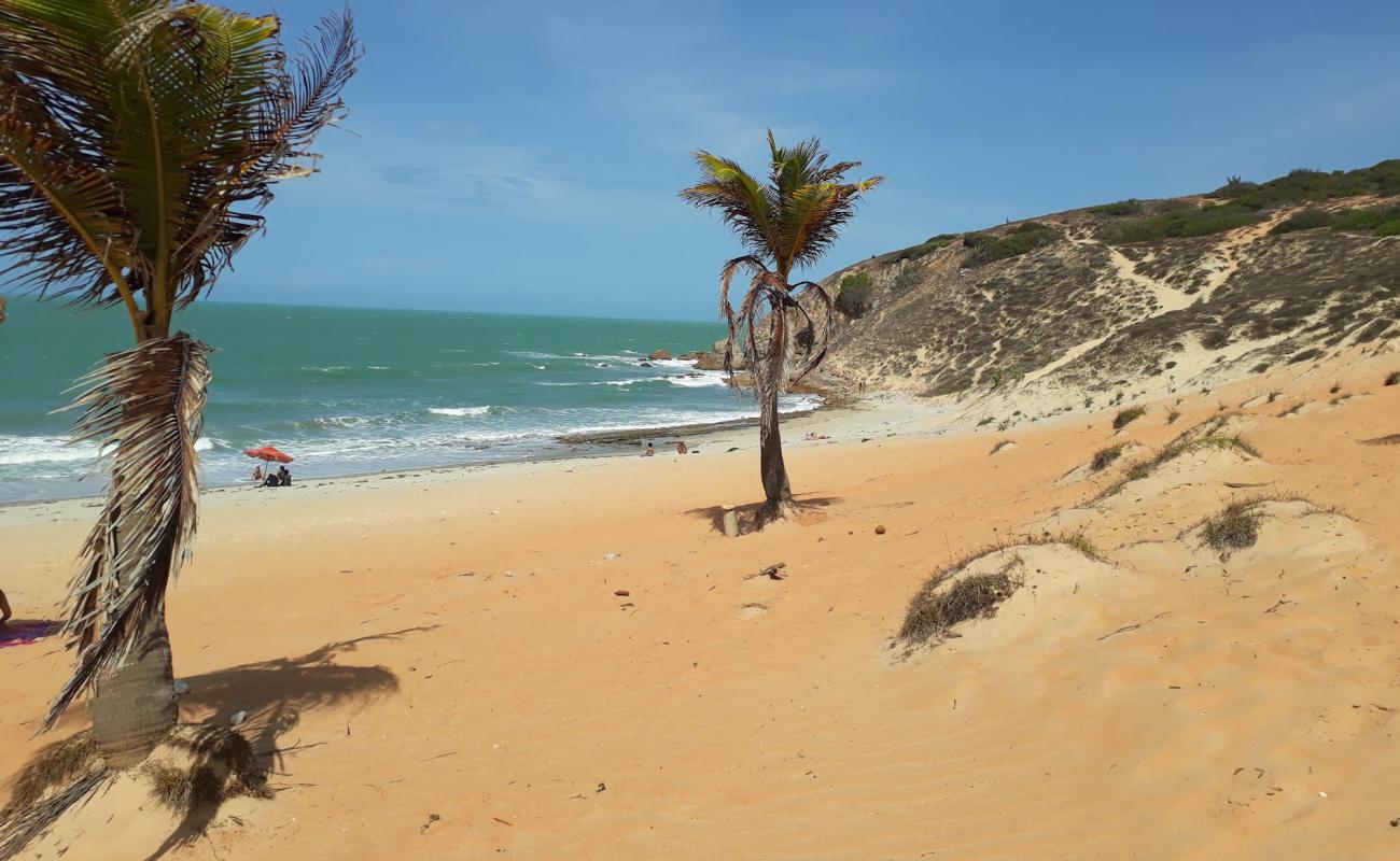 Photo de Praia da Malhada avec sable lumineux de surface