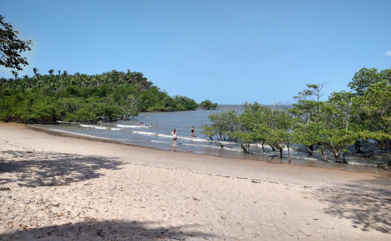 Photo de Praia do Catatiua avec sable lumineux de surface