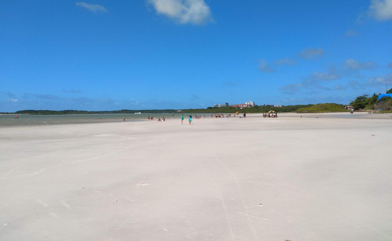 Photo de Praia do Macarico avec sable lumineux de surface