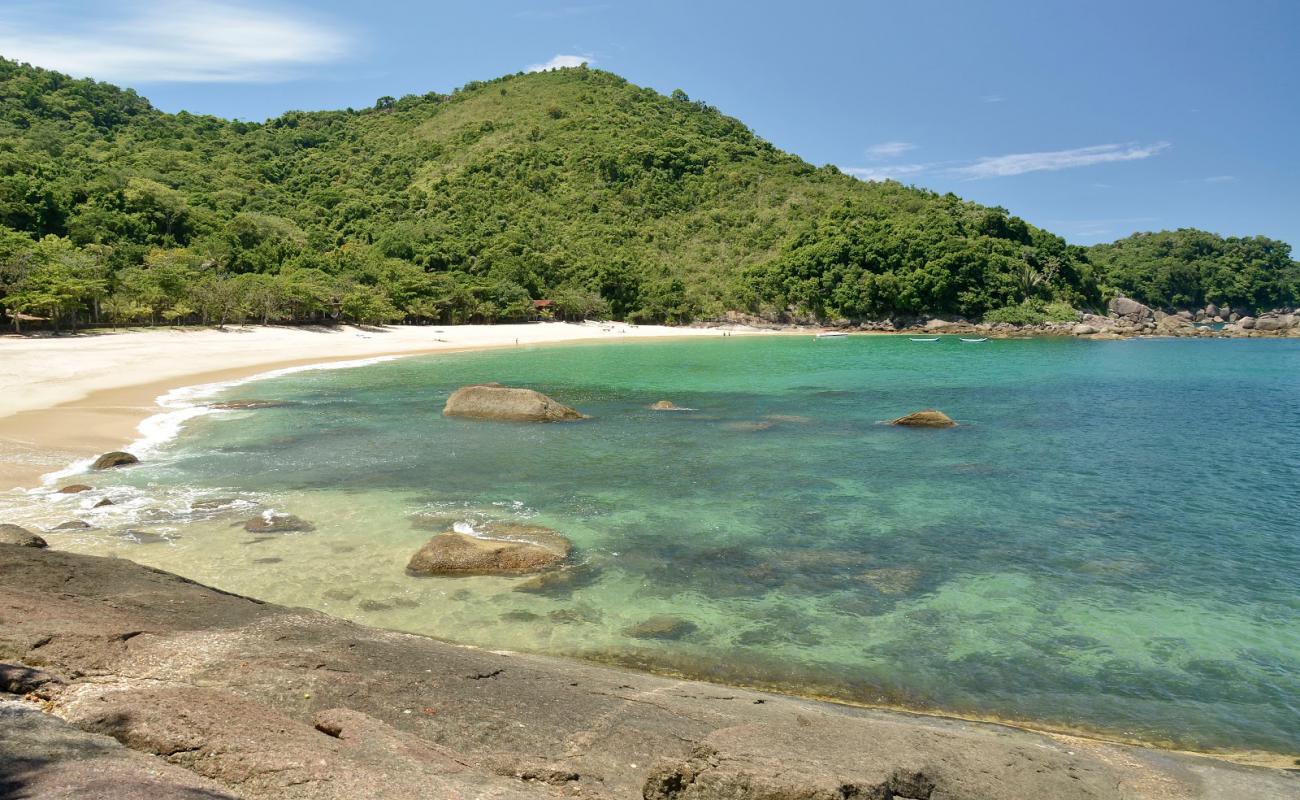 Photo de Praia de Indaiauba avec sable beige de surface