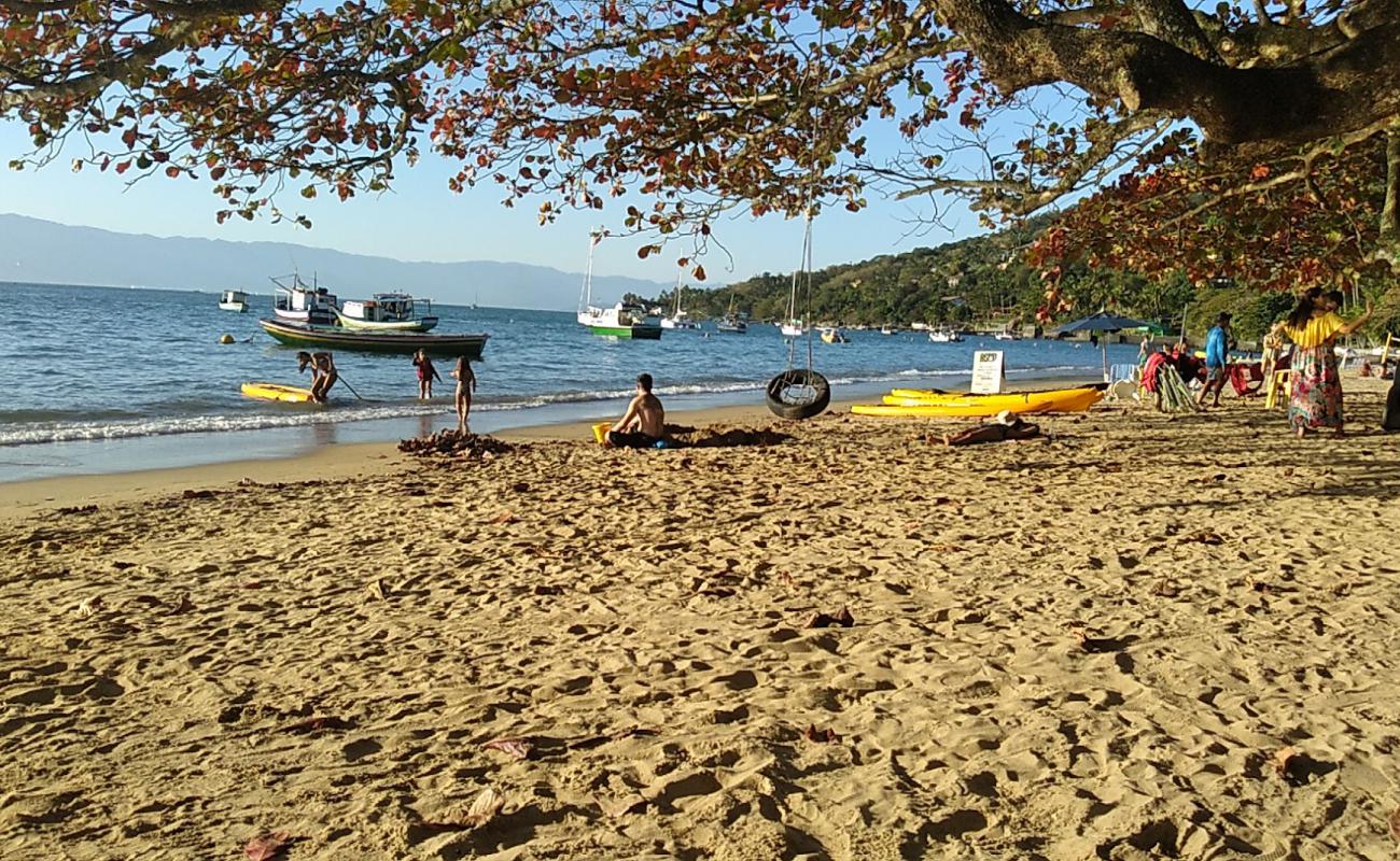 Photo de Praia da Armacao avec sable beige de surface