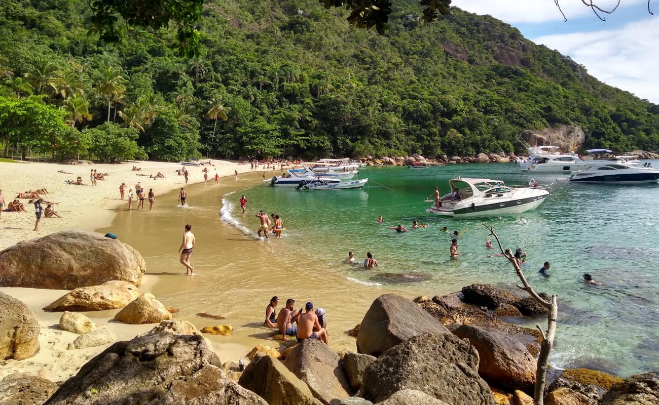 Photo de Plage de Meros avec sable beige de surface