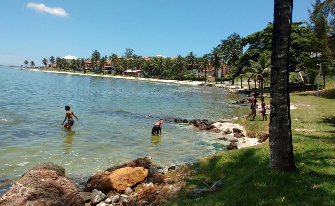 Photo de Condominio Praia das Espumas avec caillou fin clair de surface