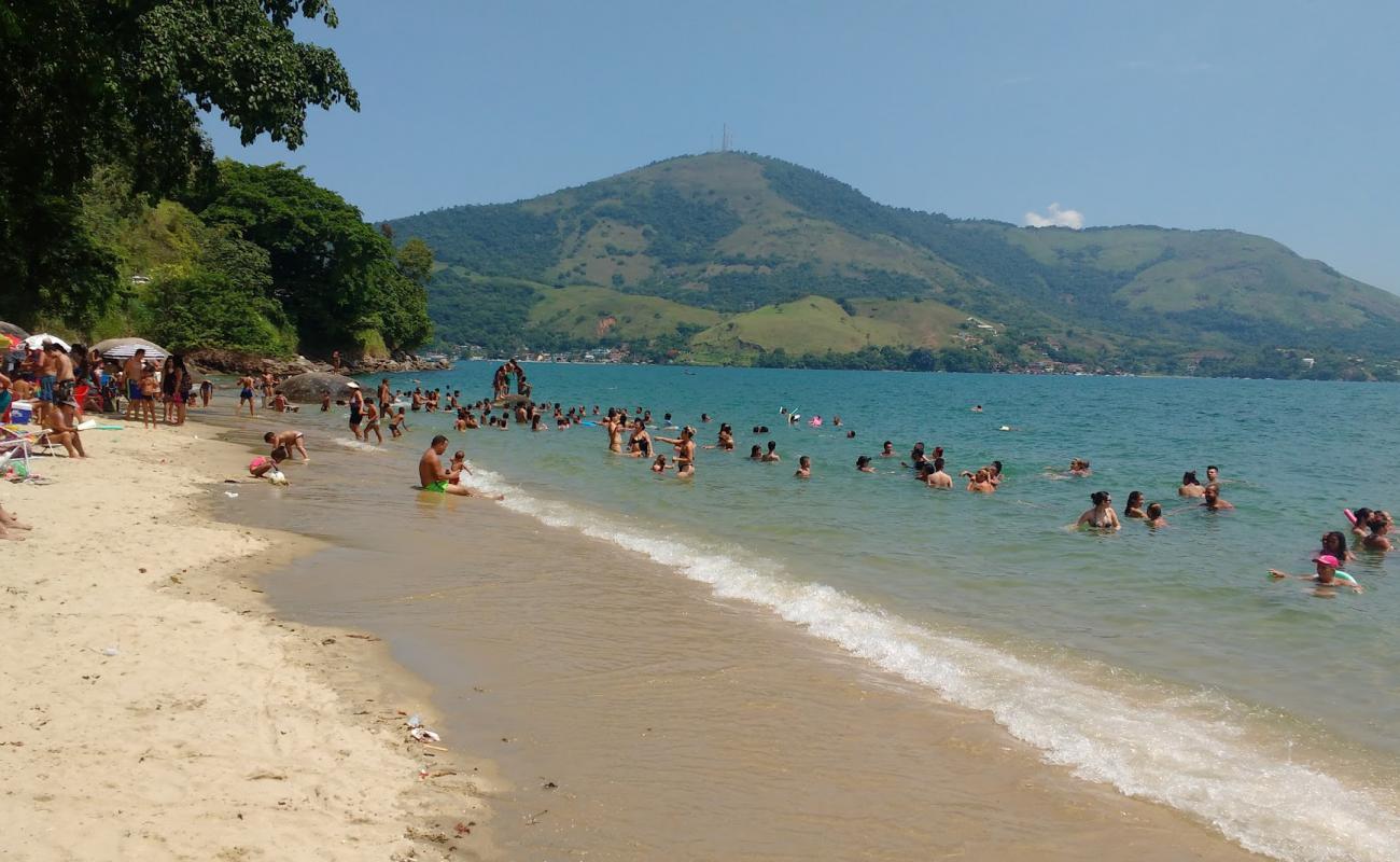 Photo de Praia das Eguas avec sable beige fin de surface