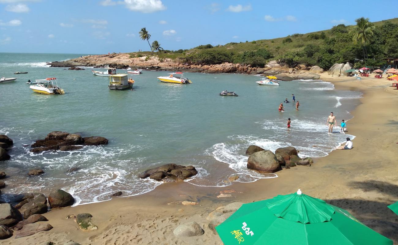 Photo de Praia de Calhetas avec sable beige fin de surface