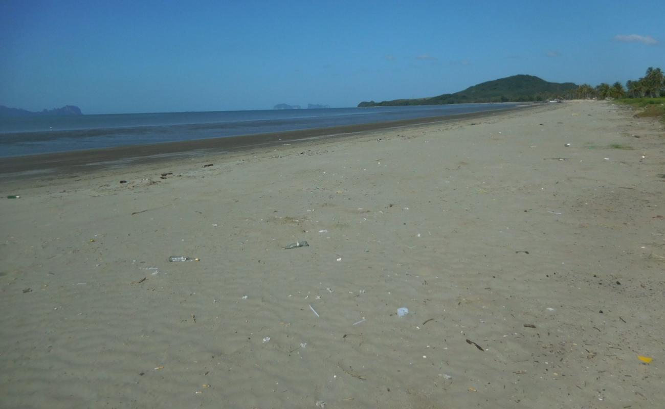 Photo de Watermelon Beach avec sable lumineux de surface