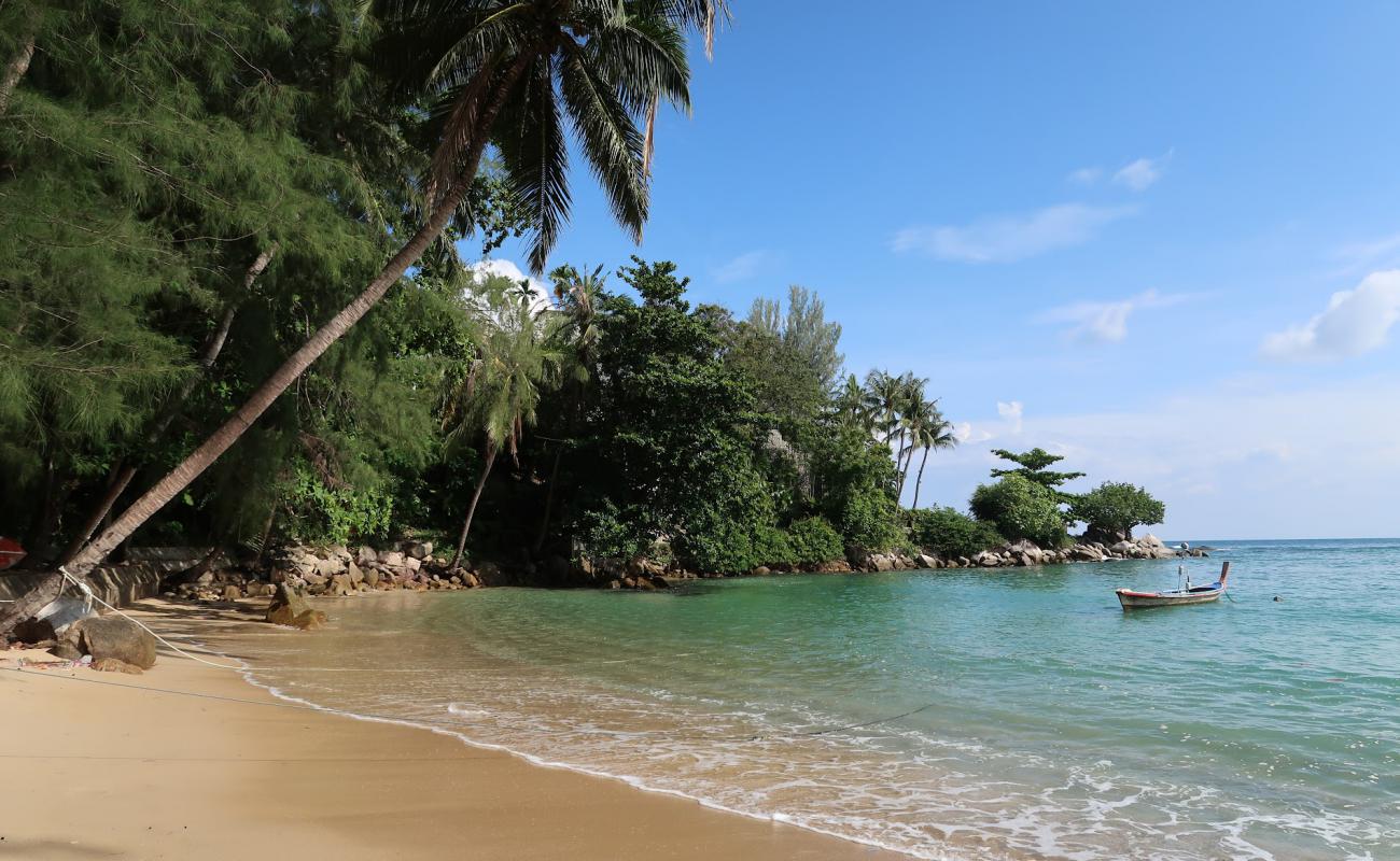 Photo de Hua Beach avec sable lumineux de surface