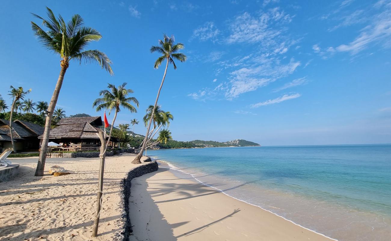 Photo de Bhundhari Beach avec sable blanc de surface