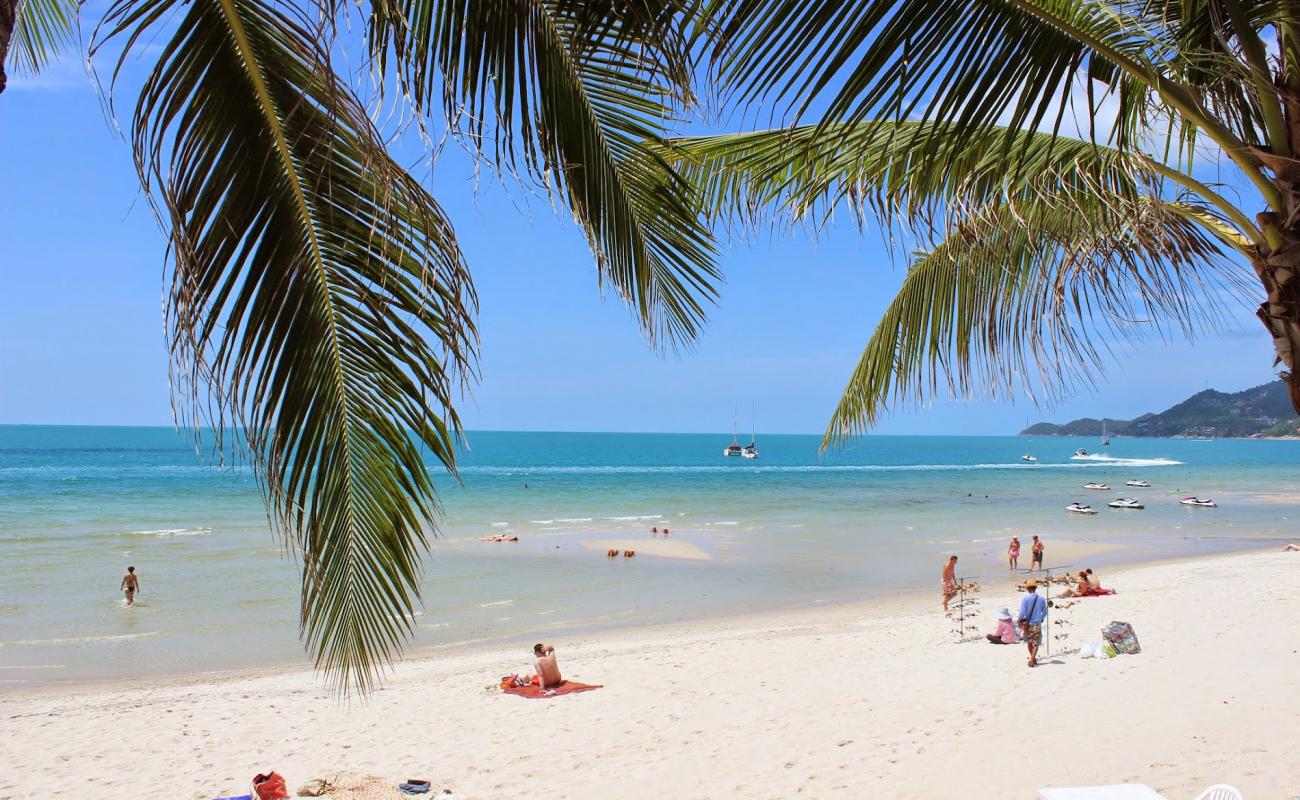 Photo de Chaweng Beach II avec sable blanc de surface