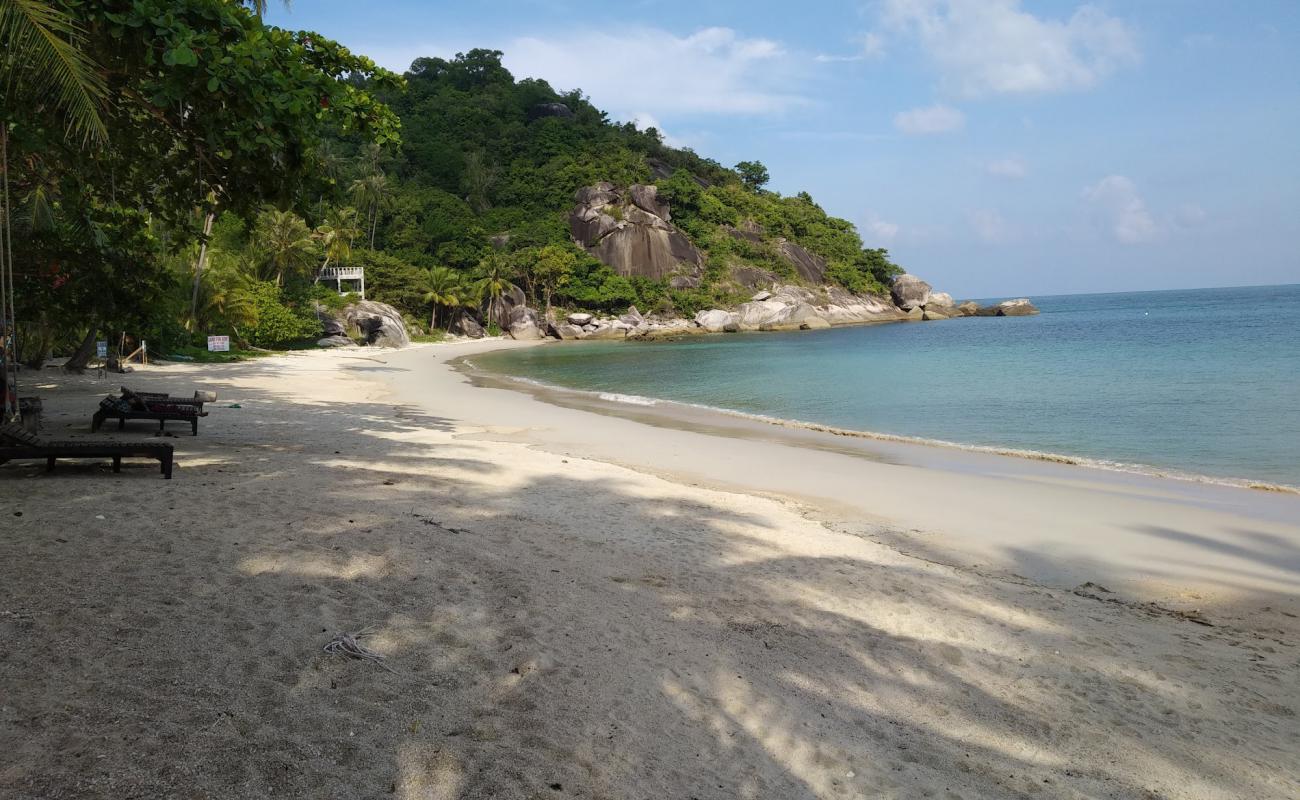 Photo de Haad Yao avec sable beige de surface
