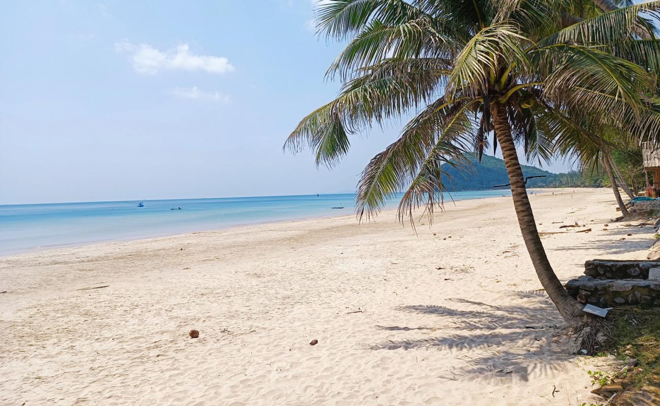 Photo de Thung Wua Laen Beach avec sable blanc de surface