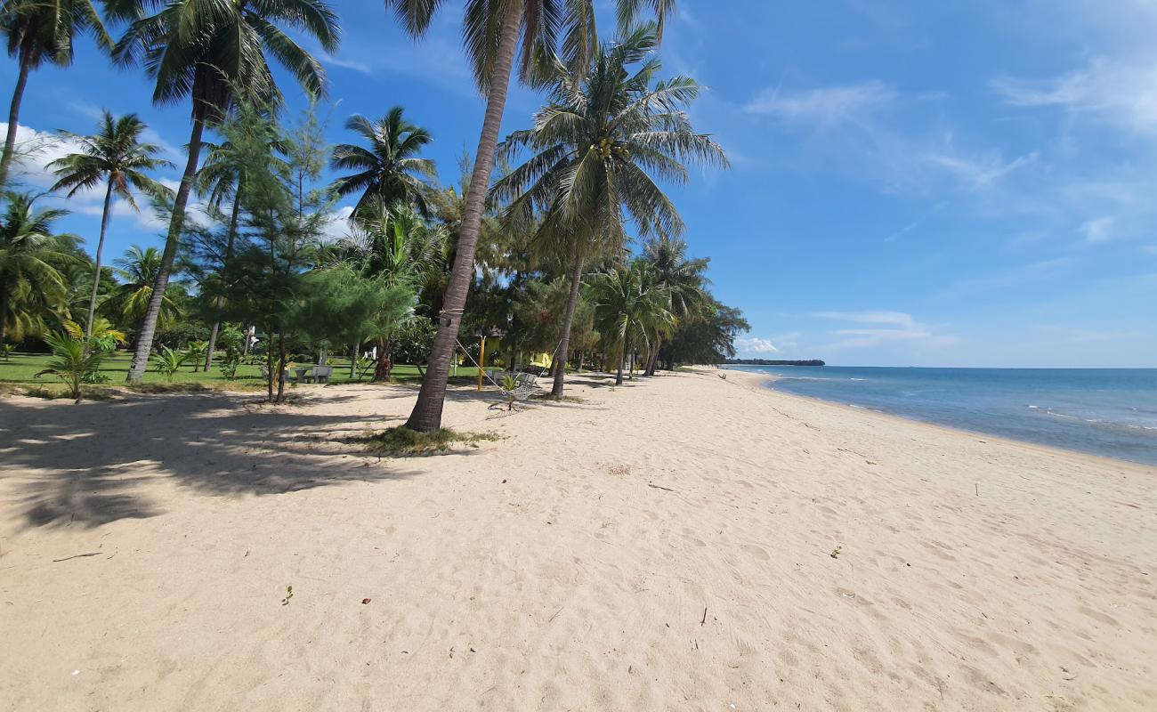 Photo de Lamkum Beach avec sable lumineux de surface