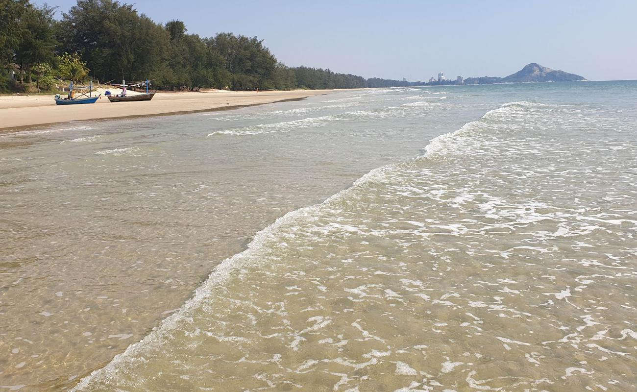 Photo de Khao Tao Beach II avec sable beige de surface