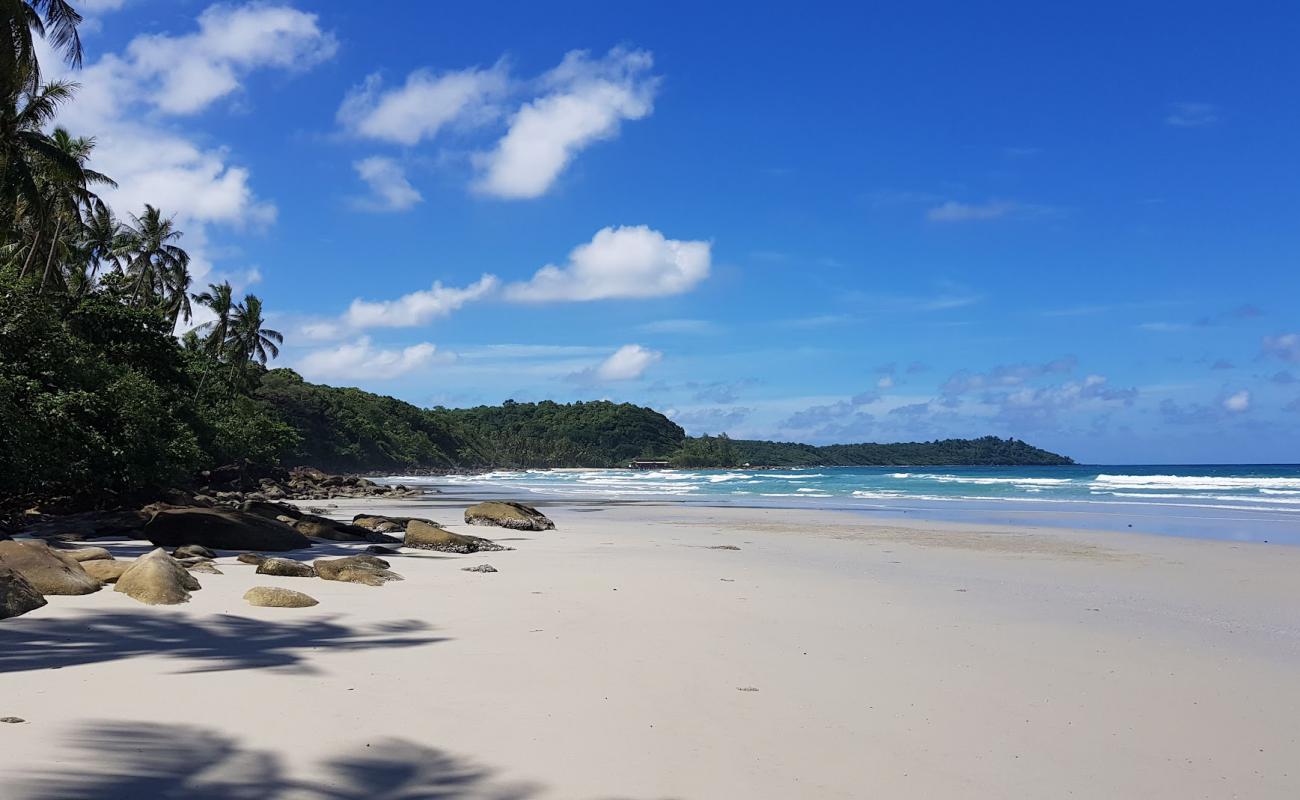 Photo de Khlong Yai Kee Beach avec sable fin blanc de surface