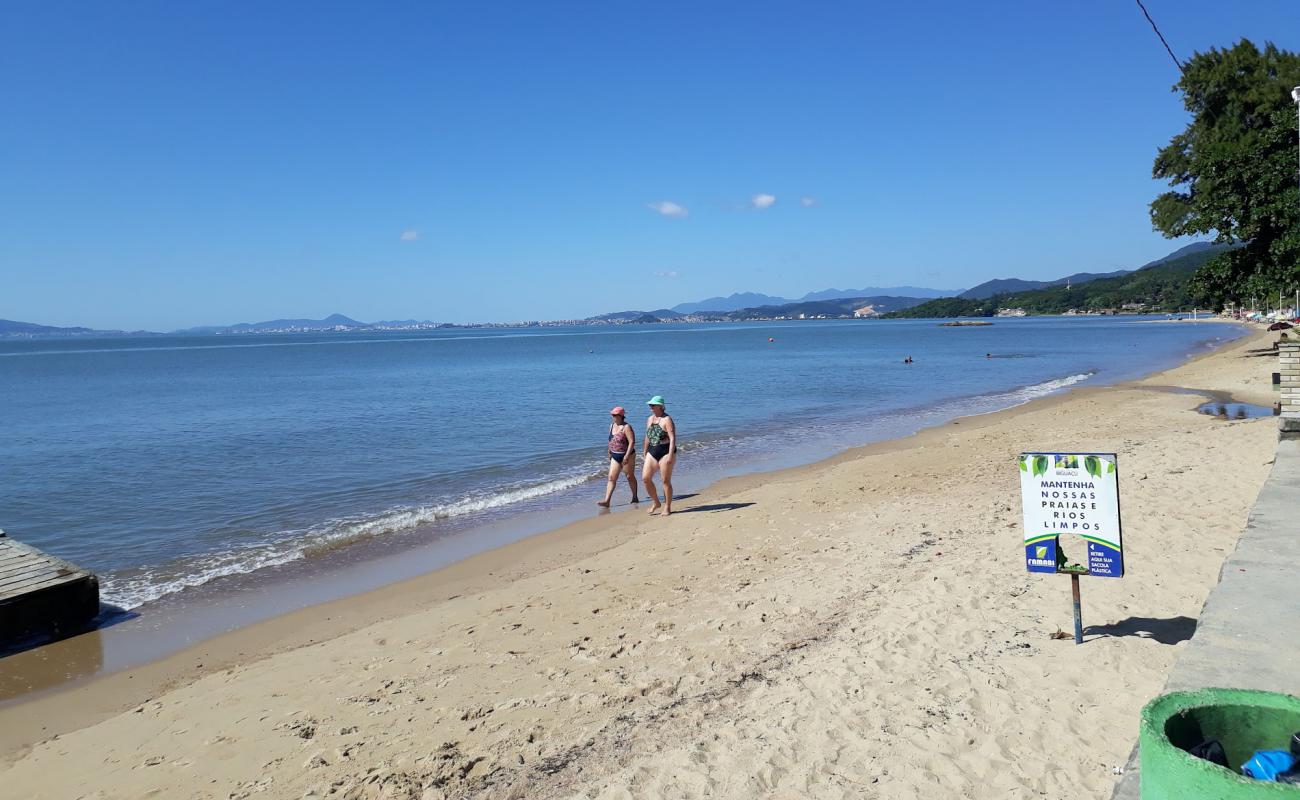 Photo de Praia Sao Miguel Acores avec sable beige de surface