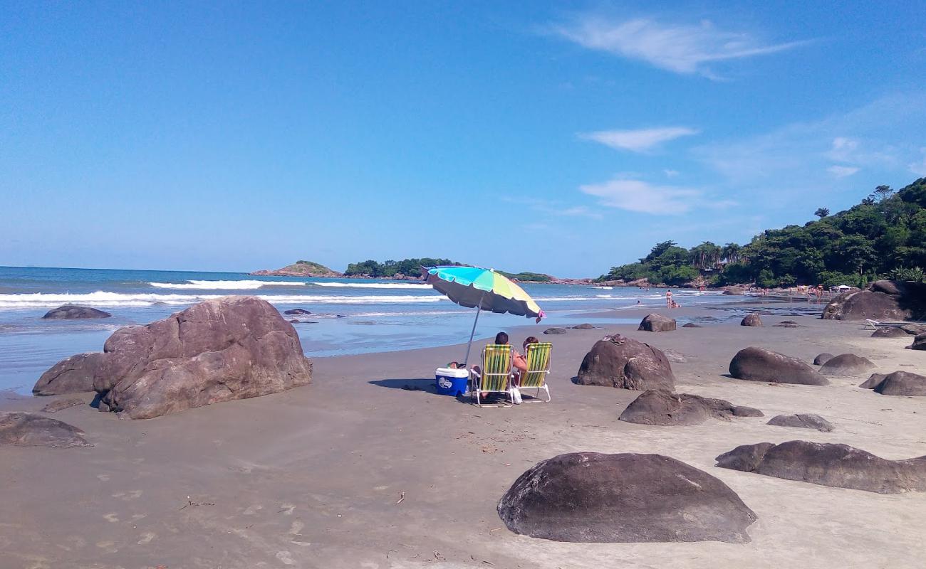Photo de Prainha Peruibe avec sable gris de surface