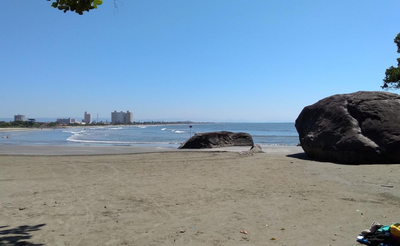 Photo de Praia do Costao avec sable beige fin de surface