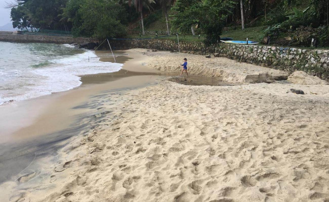 Photo de Pescador de Estrelas Beach avec sable beige de surface