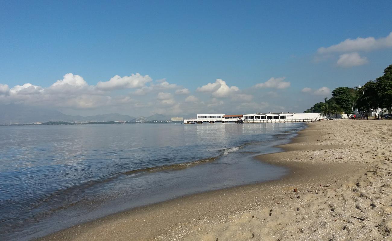 Photo de Praia da Bica avec sable beige de surface