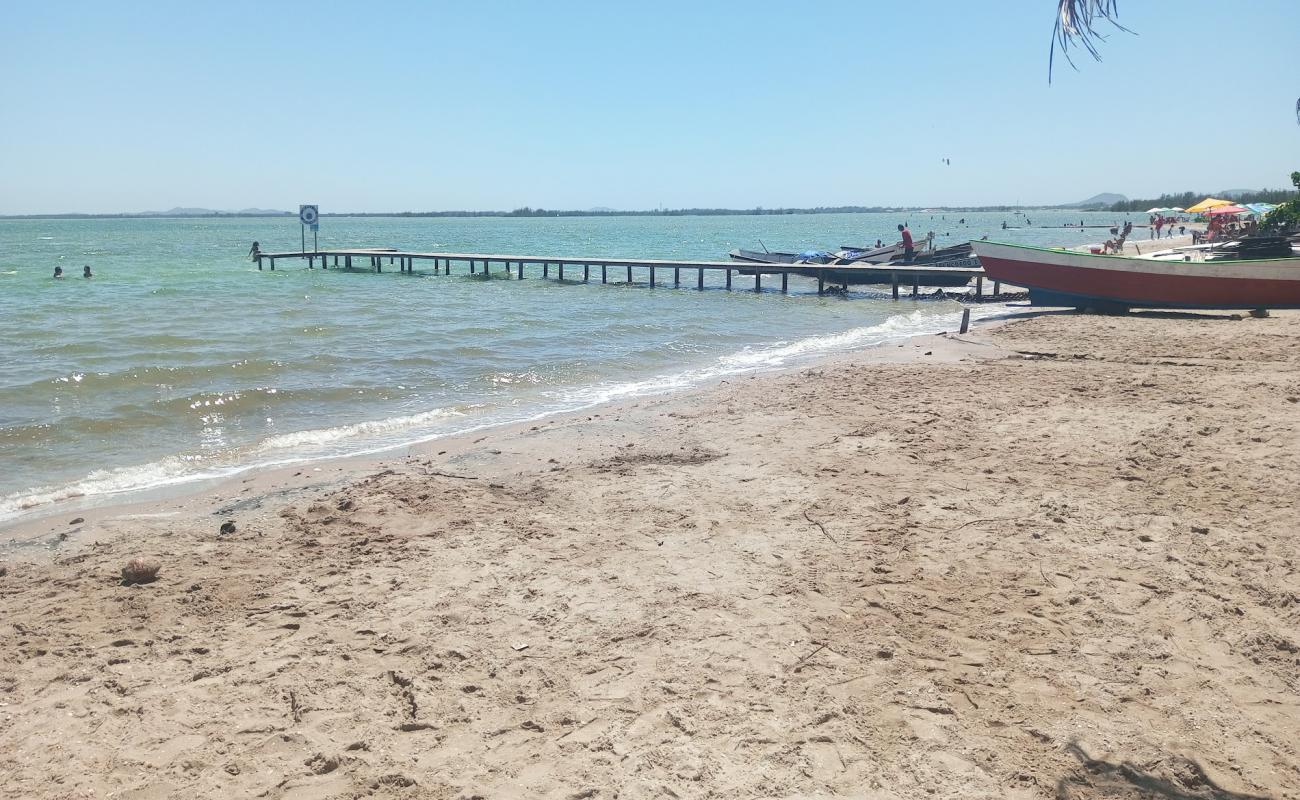 Photo de Lagoa de Monte Alto Beach avec sable beige de surface