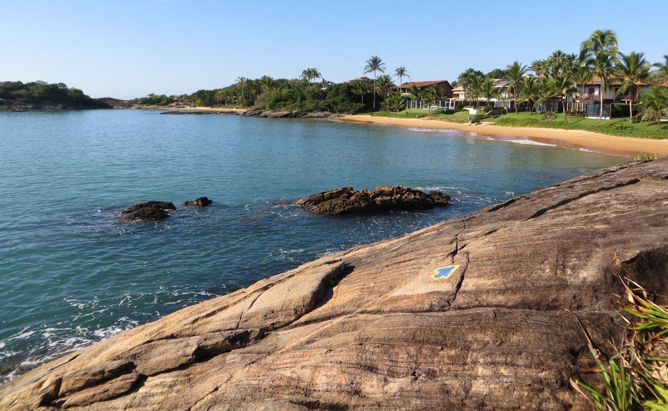 Photo de Praia dos Ventos avec sable beige de surface