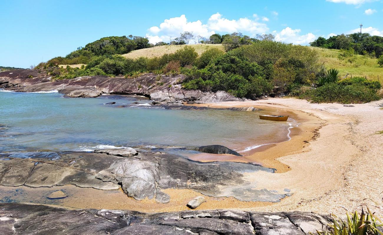Photo de Praia Recanto dos Amores avec sable beige de surface