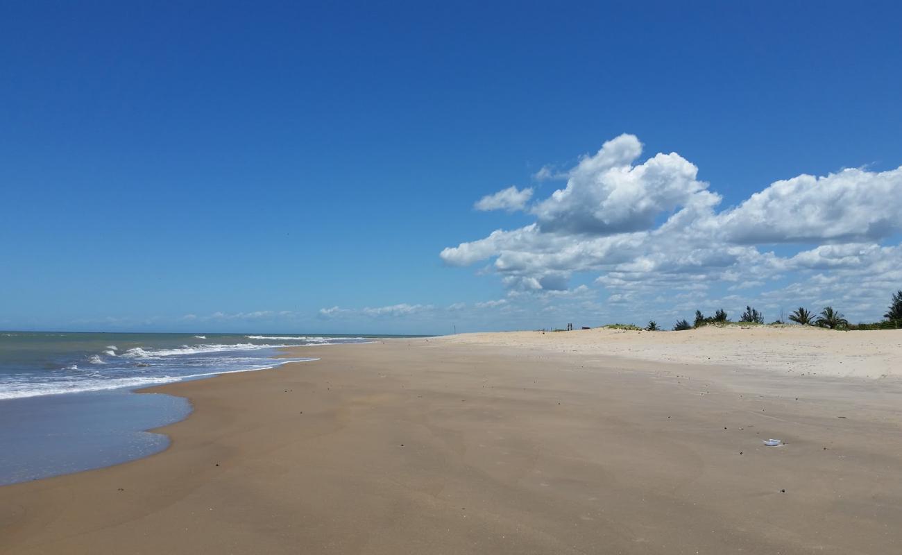 Photo de Pontal da Barra Beach avec sable beige de surface